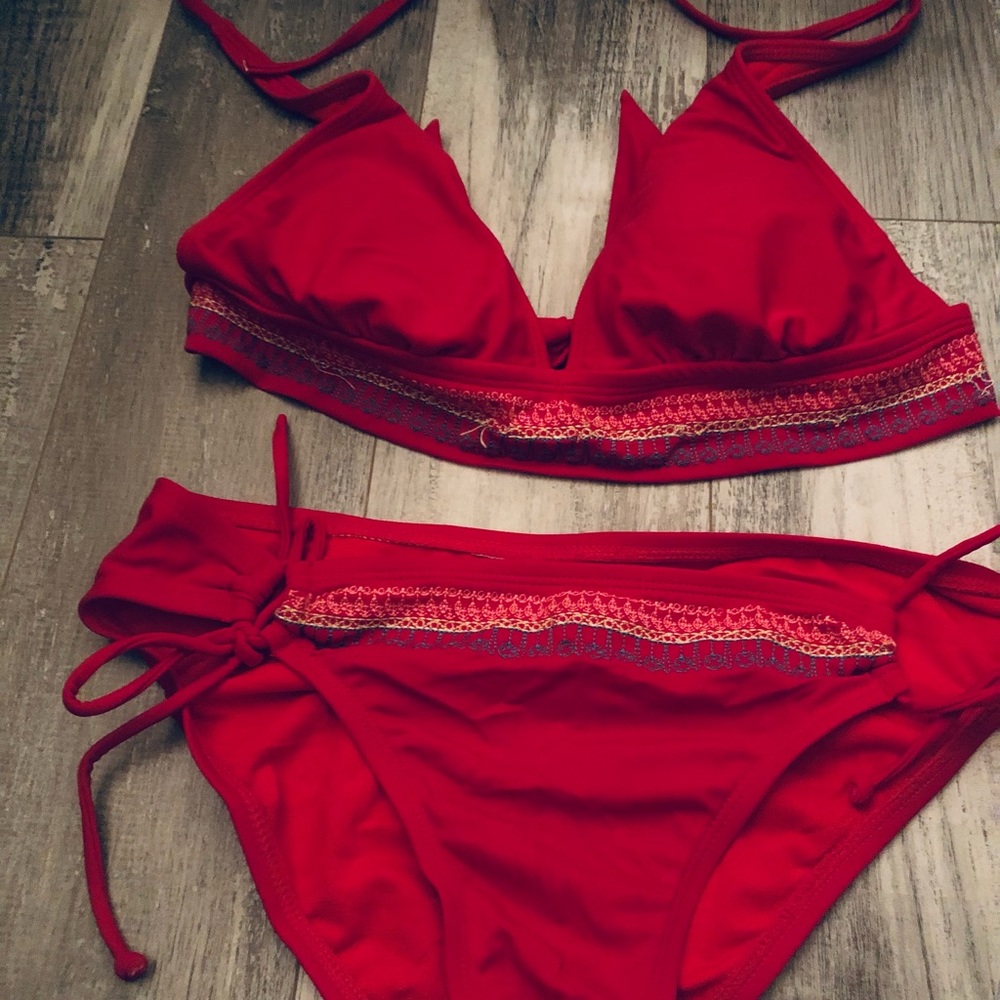 Bikini Set - Picture 4 of 5